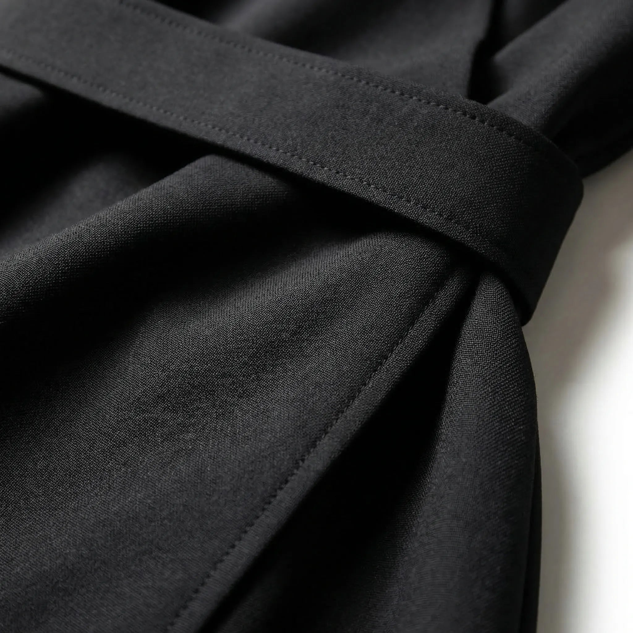 Drapolux - Belted Waist Midi Dress